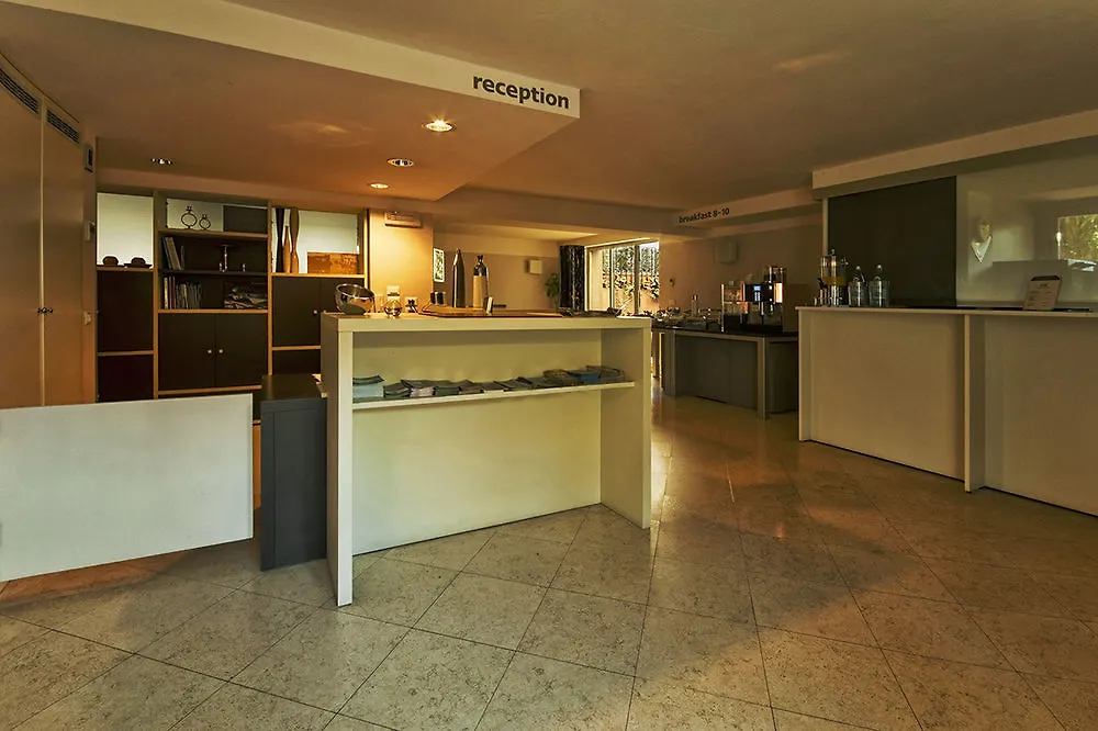 Vialeromadodici Rooms & Apartments Lazise 3*,
