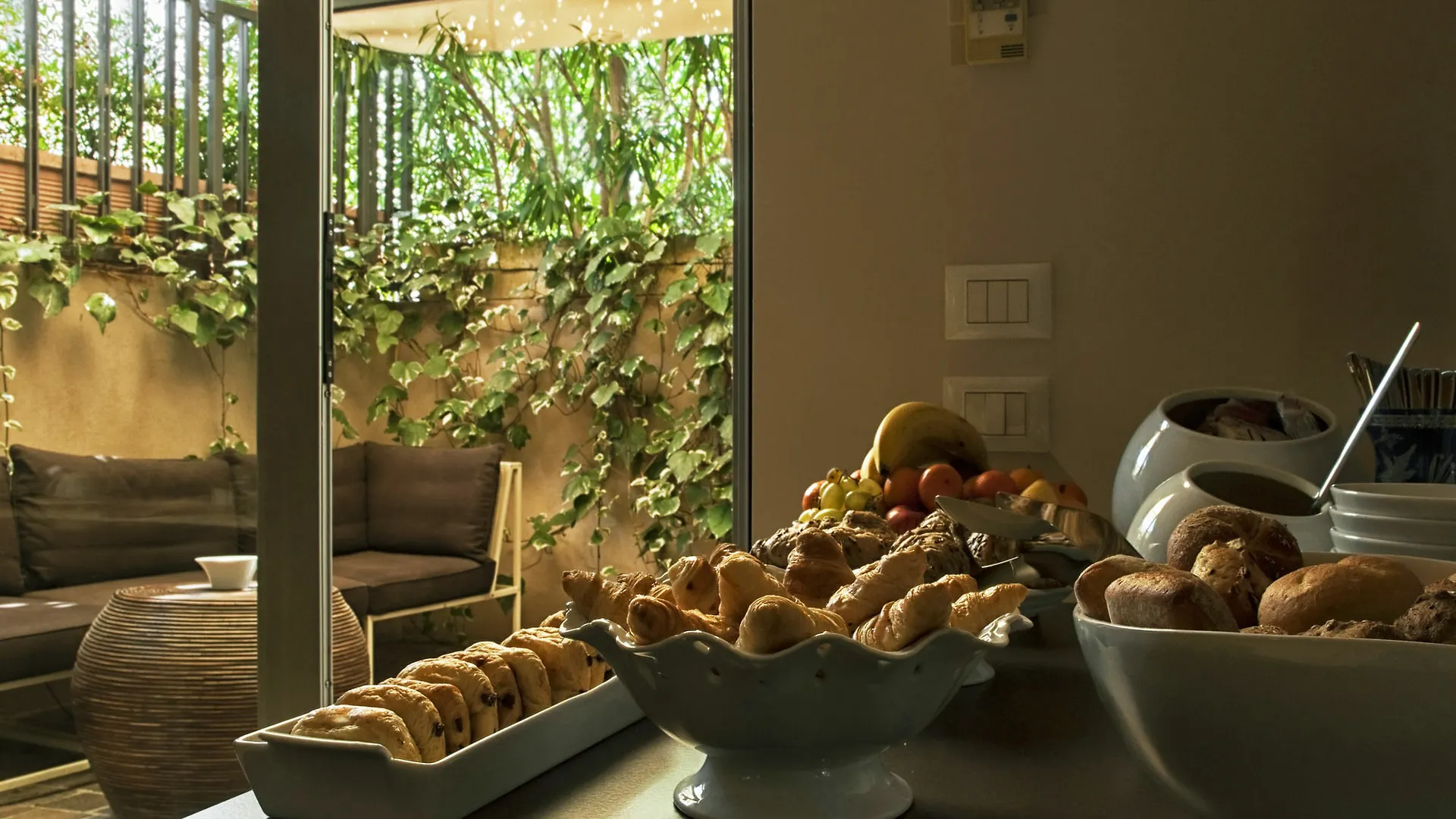 Vialeromadodici Rooms & Apartments Lazise Italy