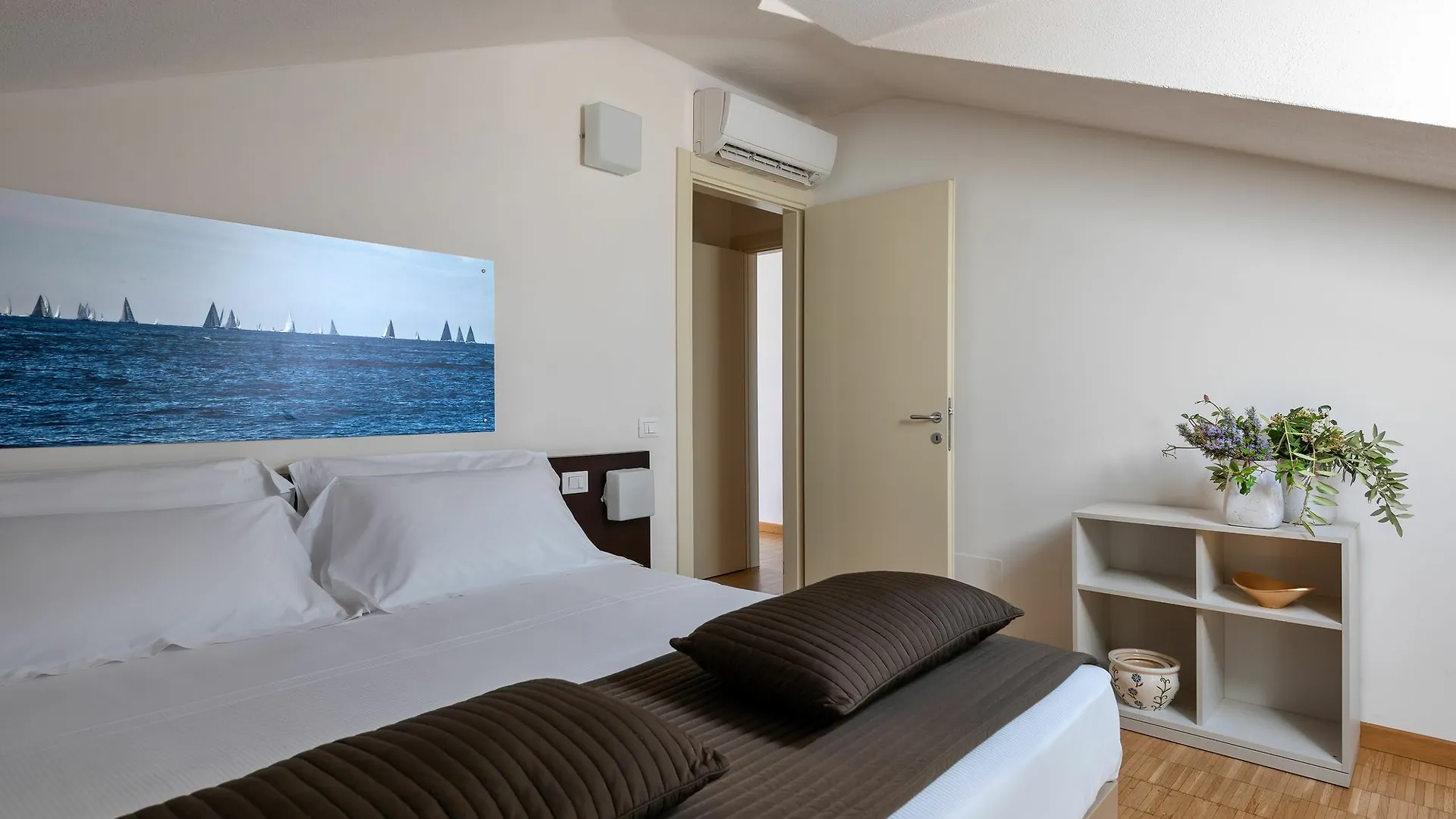 Vialeromadodici Rooms & Apartments Lazise