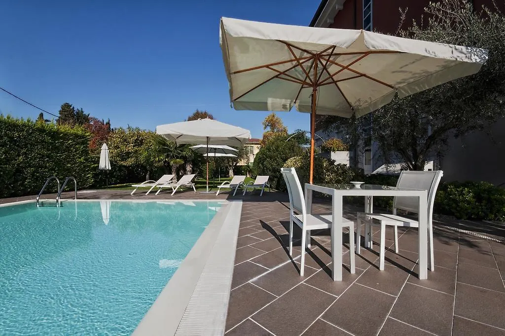 Vialeromadodici Rooms & Apartments Lazise