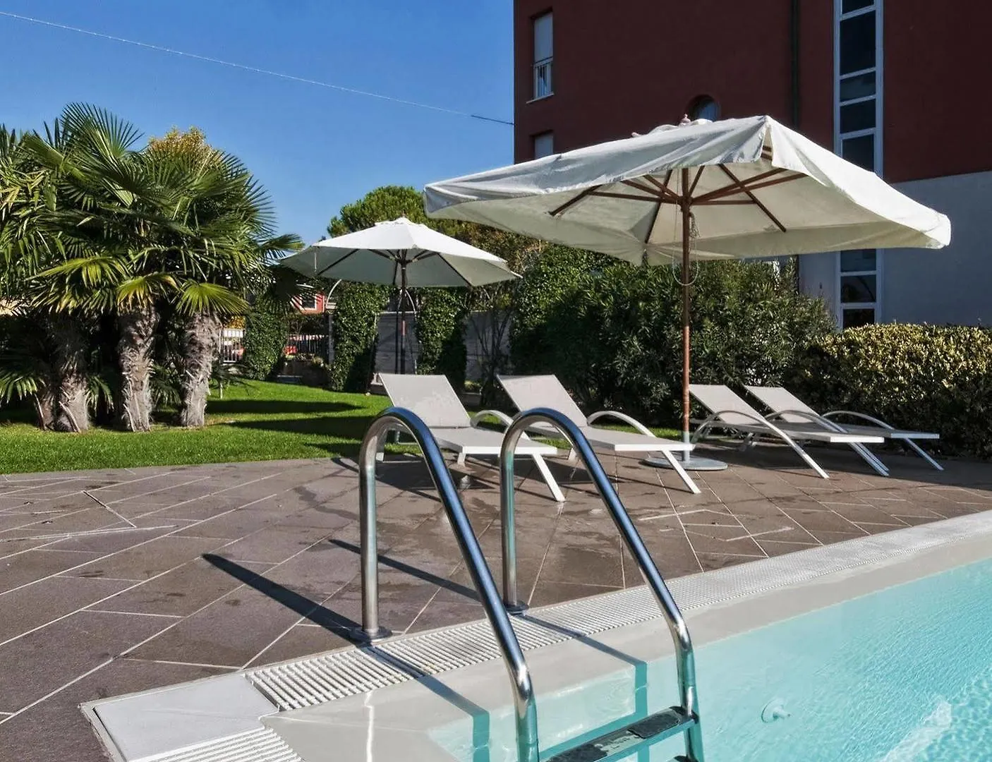 Vialeromadodici Rooms & Apartments Lazise 3*,